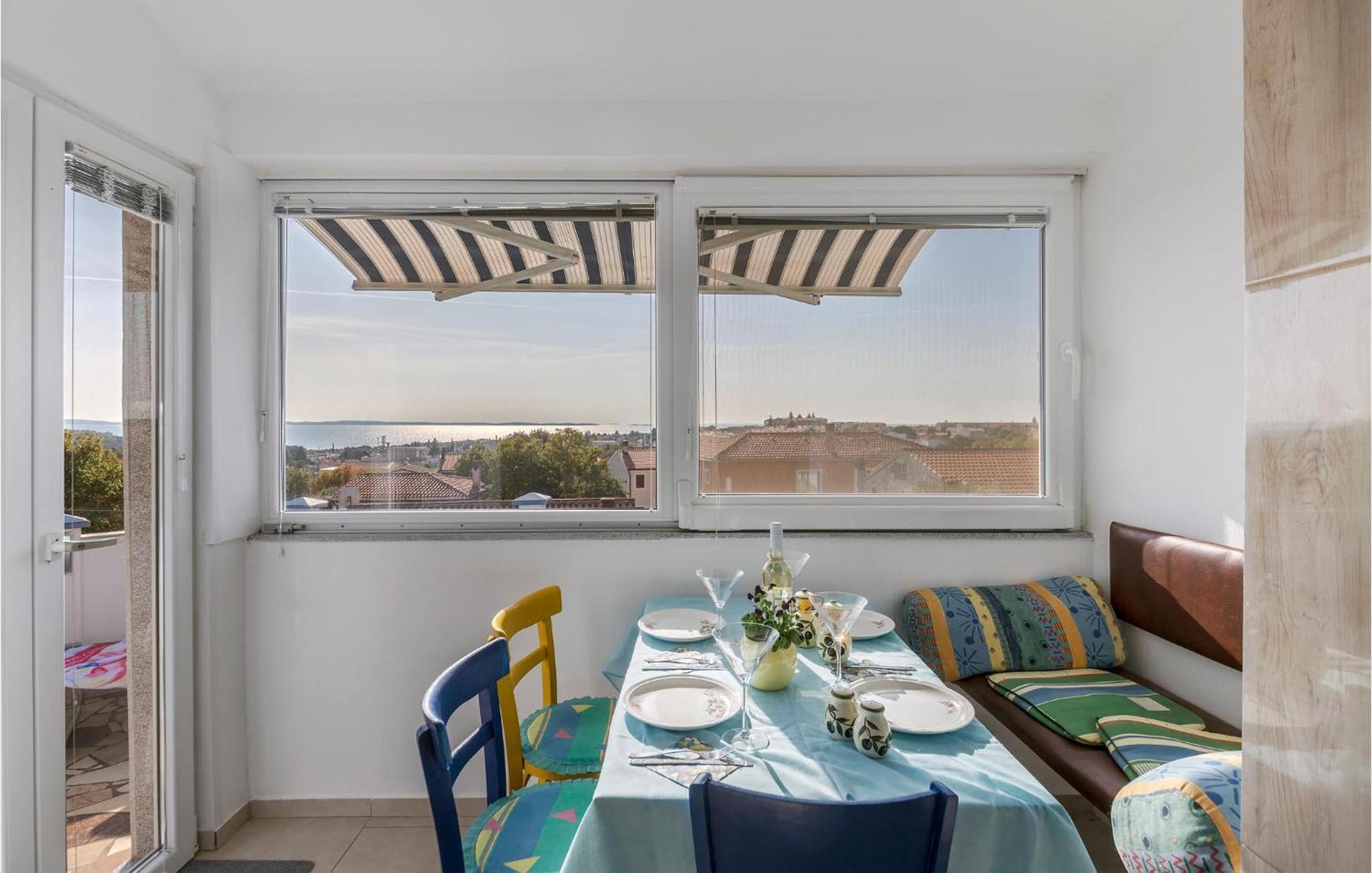 Beautiful Apartment In Barbariga With Kitchen Exterior foto
